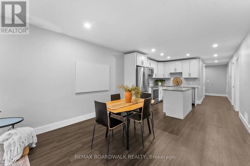 A - 32 David Street — photo 14 of 23