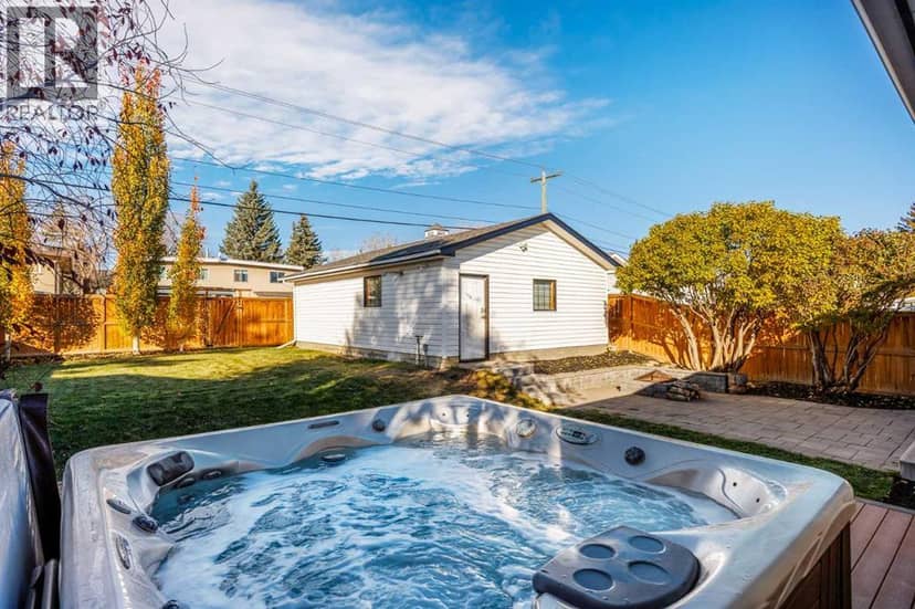 907 Canfield Crescent SW — photo 36 of 40