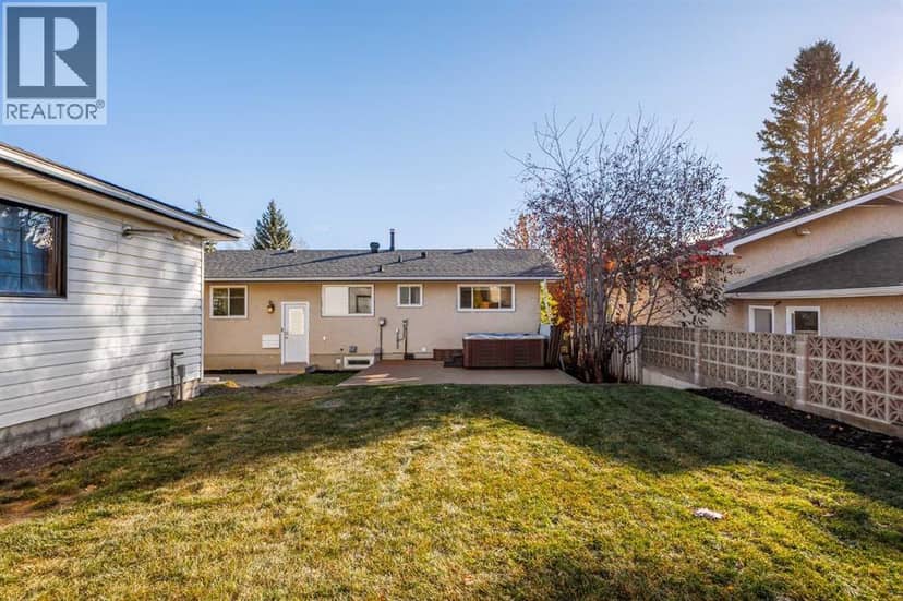 907 Canfield Crescent SW — photo 39 of 40