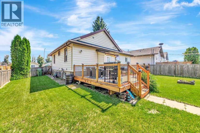 1512 49 Avenue — photo 38 of 40