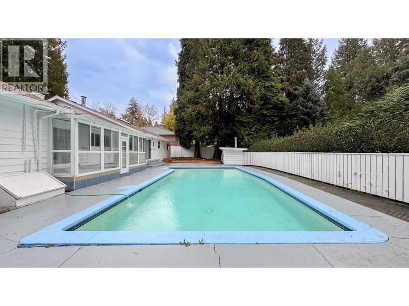 3522 SW Marine Drive — photo 32 of 40