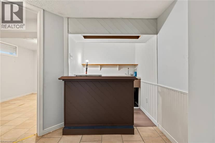 8 VALANNA Court — photo 35 of 40