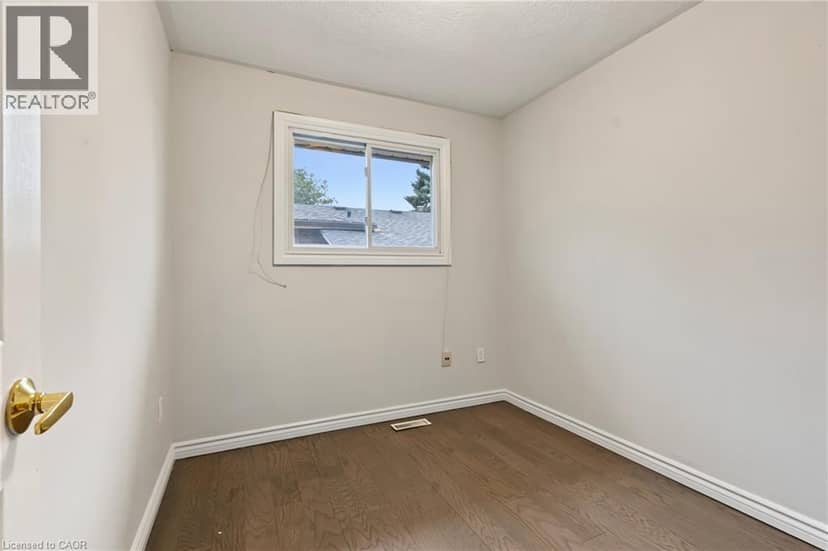 8 VALANNA Court — photo 21 of 40