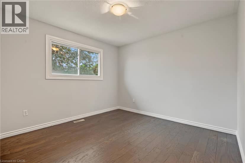 8 VALANNA Court — photo 19 of 40