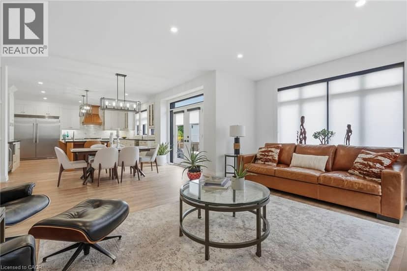 15 SAINT ANTHONY Place — photo 11 of 40
