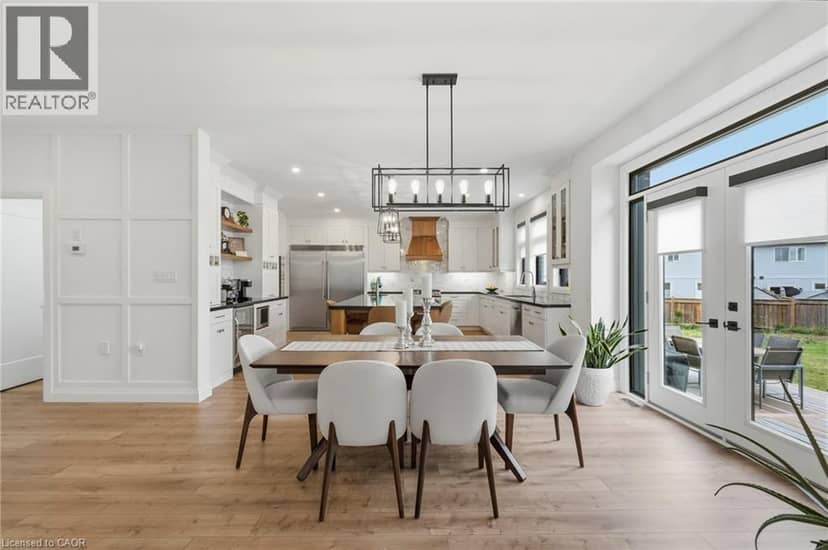 15 SAINT ANTHONY Place — photo 12 of 40