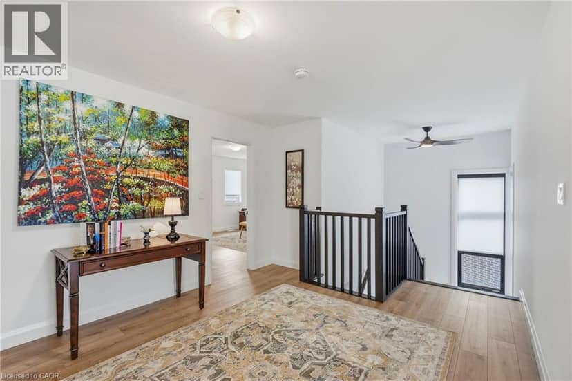 15 SAINT ANTHONY Place — photo 20 of 40
