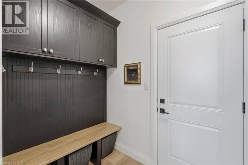 15 SAINT ANTHONY Place — photo 19 of 40