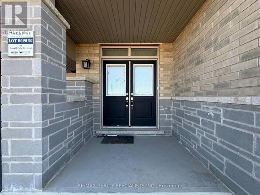 80 Donald Ficht Crescent — photo 12 of 26