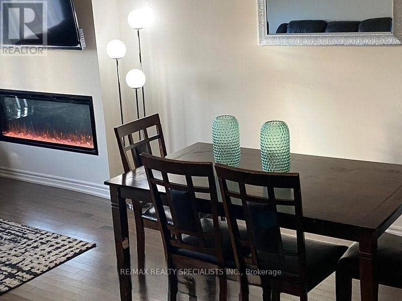 80 Donald Ficht Crescent — photo 17 of 26
