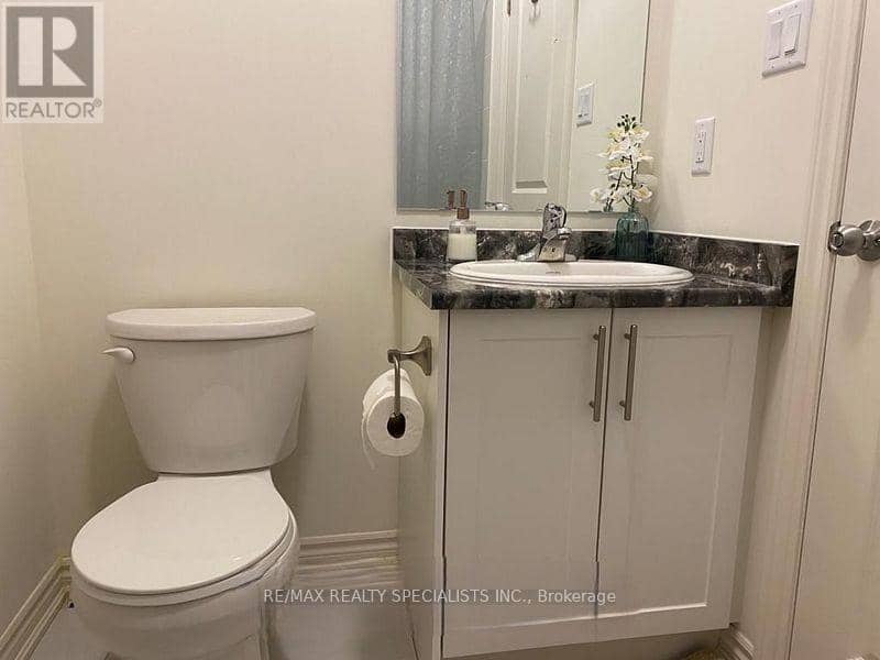 80 Donald Ficht Crescent — photo 25 of 26