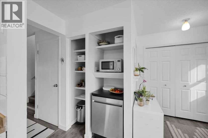 35 Berkley Court NW — photo 13 of 40