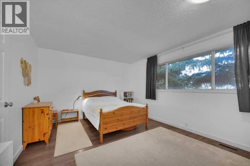 35 Berkley Court NW — photo 22 of 40