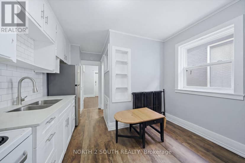 880 Dundas Street E — photo 18 of 40