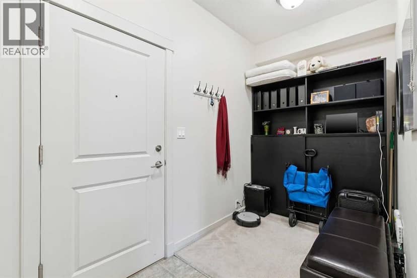2206, 5605 Henwood Street SW, Calgary, photo 2