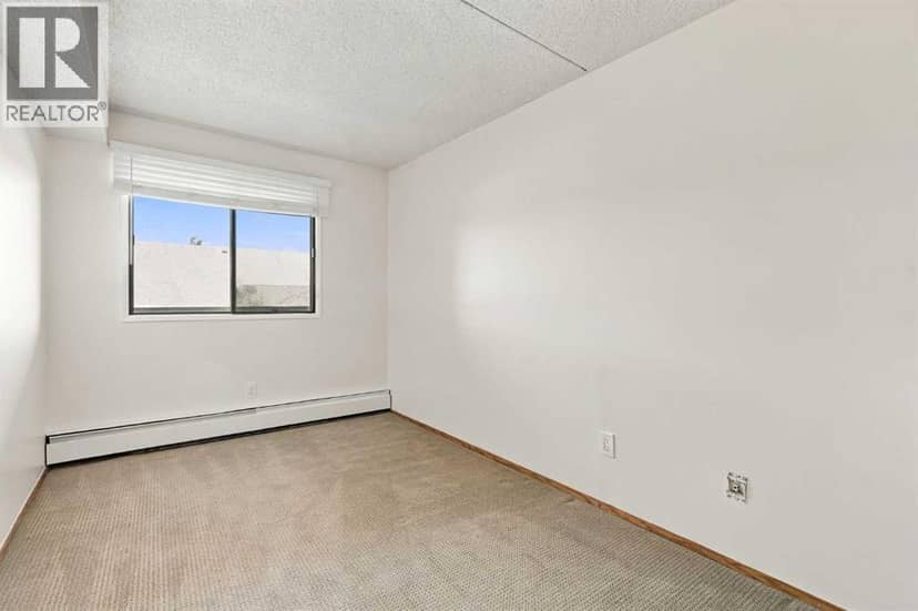 912, 5204 Dalton Drive NW — photo 16 of 40