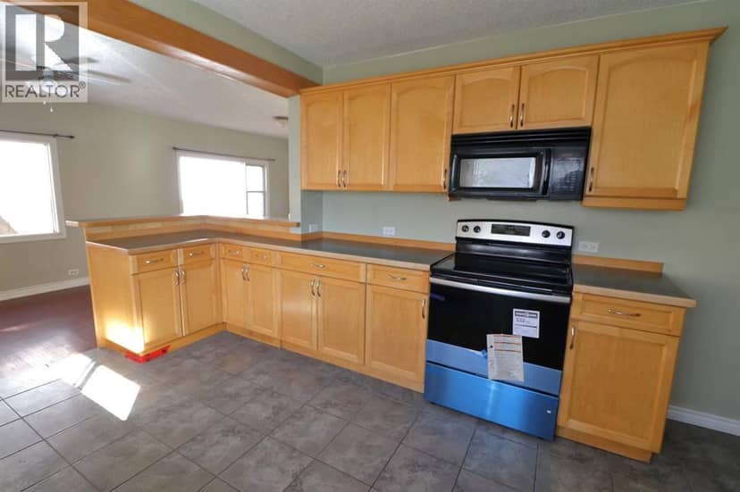 107 7 Avenue N — photo 13 of 40