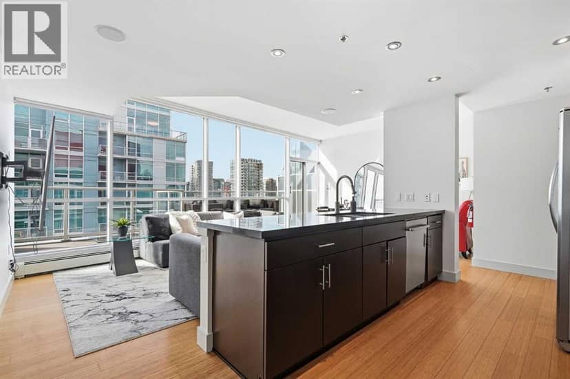 2206, 135 13 Avenue SW — photo 17 of 40