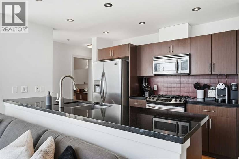 2206, 135 13 Avenue SW — photo 19 of 40