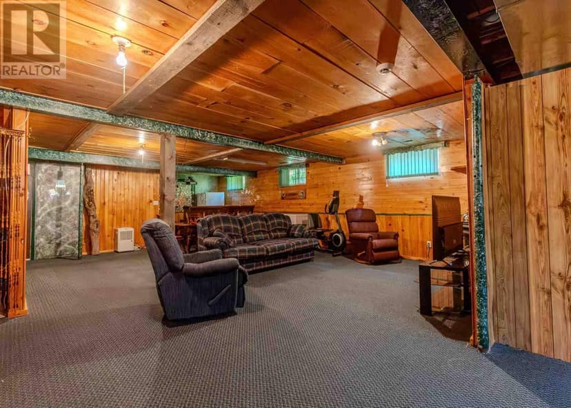 27 Village CT — photo 21 of 40