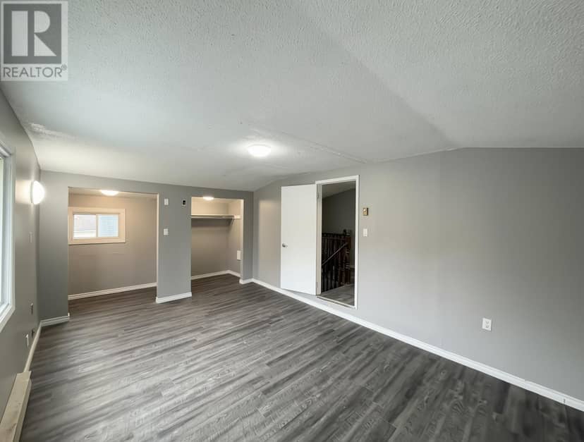 580 Charles ST — photo 23 of 28