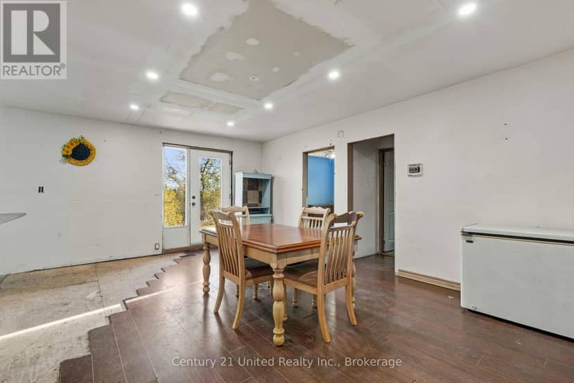 322 Dingman Road — photo 5 of 40