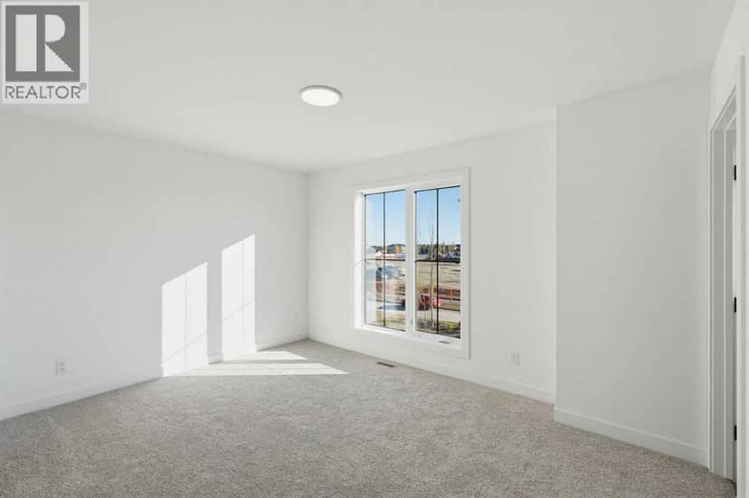38 Station Drive — photo 16 of 26