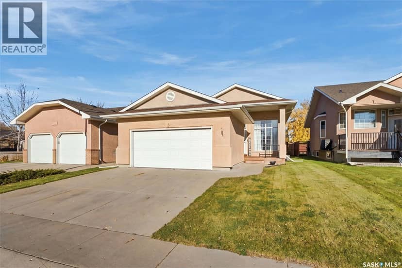 107 Sears COVE, Saskatoon