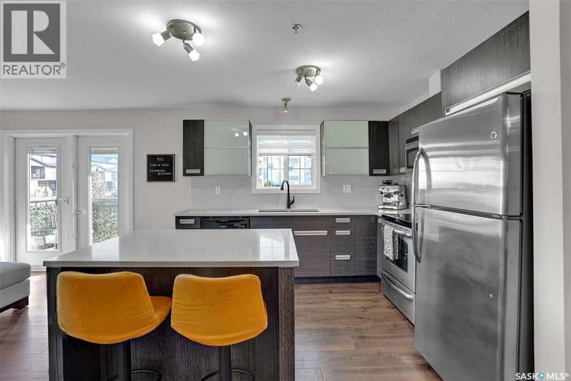 109 1510 Neville DRIVE — photo 11 of 40
