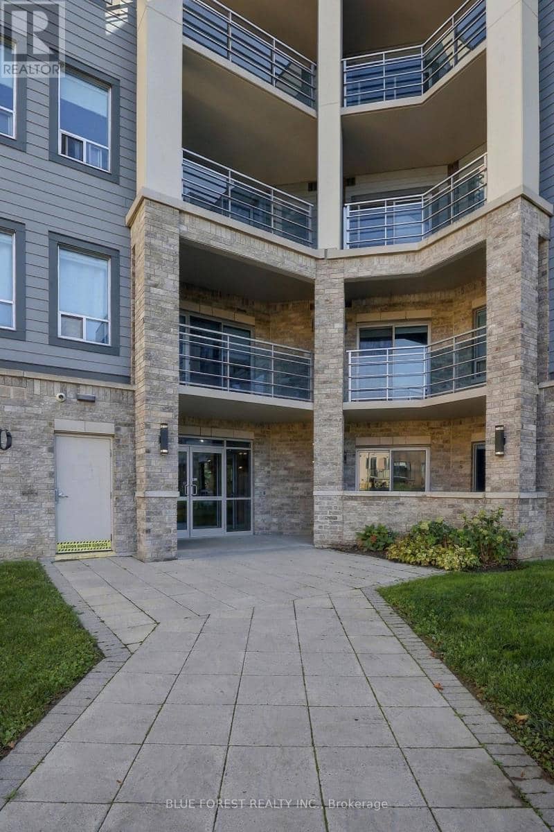 205 - 320 Sugarcreek Trail, London North, photo 3