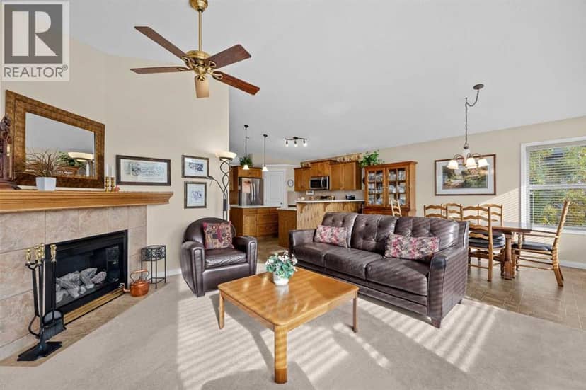 3 Tuscany Meadows Crescent NW — photo 14 of 40
