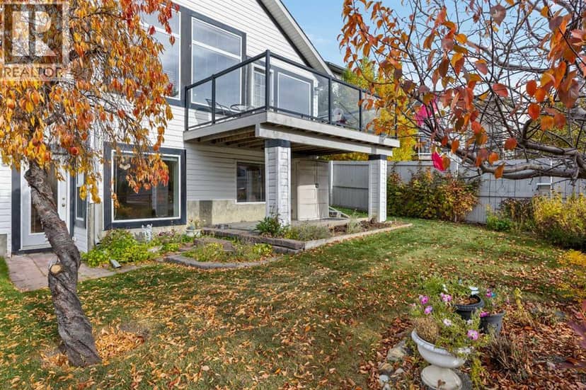 3 Tuscany Meadows Crescent NW — photo 35 of 40