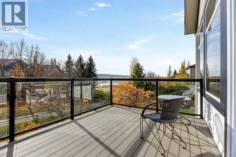 3 Tuscany Meadows Crescent NW — photo 15 of 40