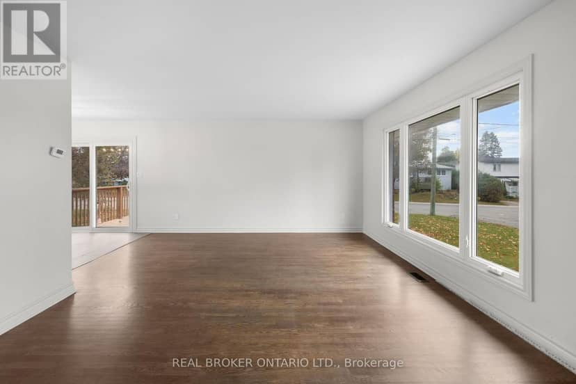 199 Andrews Avenue, Smiths Falls, photo 8