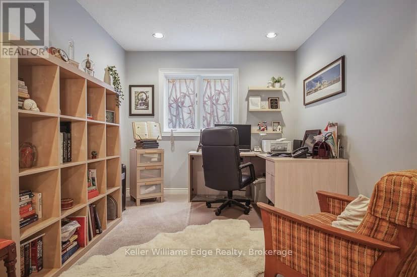 2084 McKerlie Crescent — photo 18 of 40
