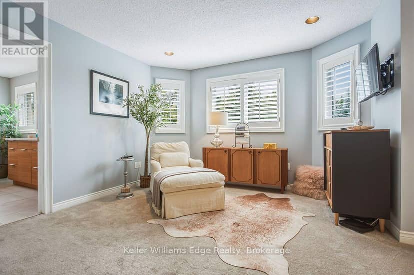 2084 McKerlie Crescent — photo 25 of 40