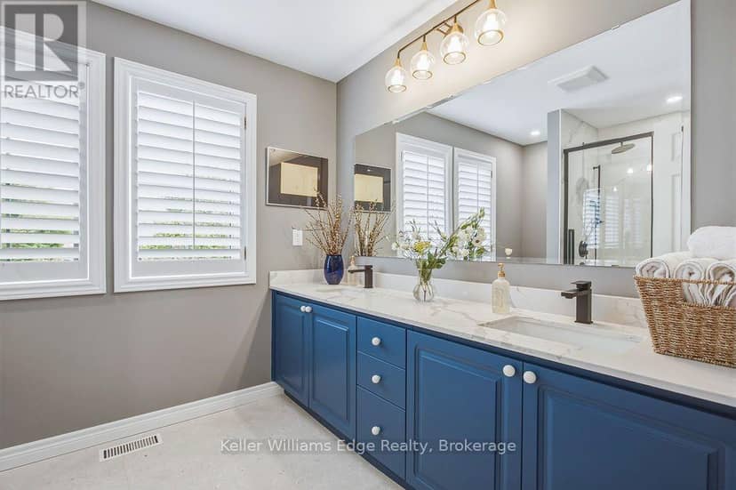2084 McKerlie Crescent — photo 35 of 40