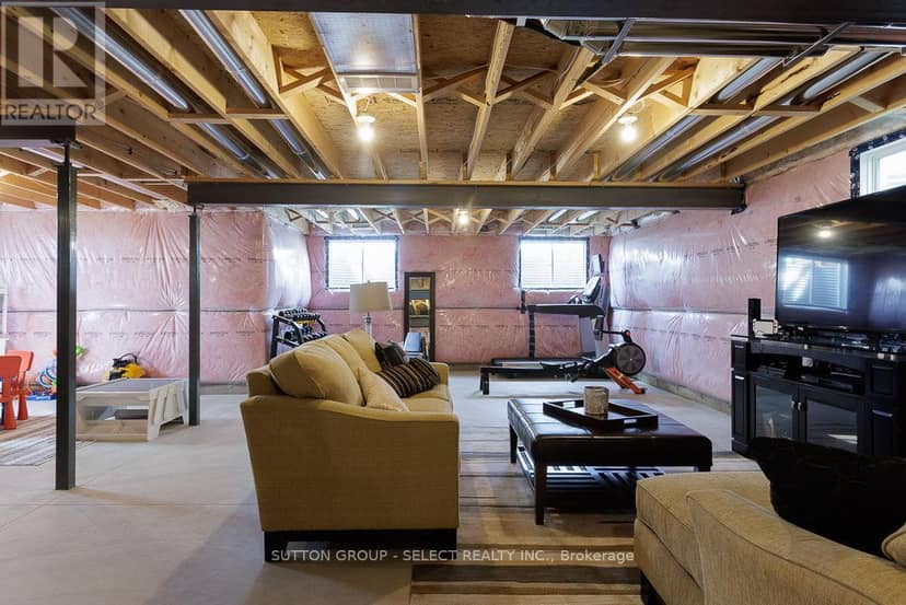 2538 Buroak Drive — photo 35 of 40