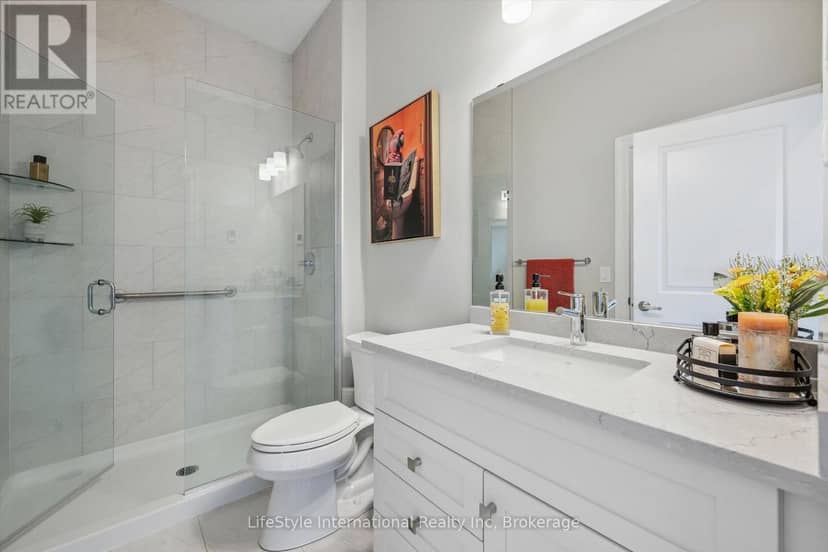 1402 - 1880 Gordon Street — photo 26 of 40