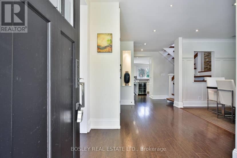 34 Edgecombe Avenue, Toronto, photo 3