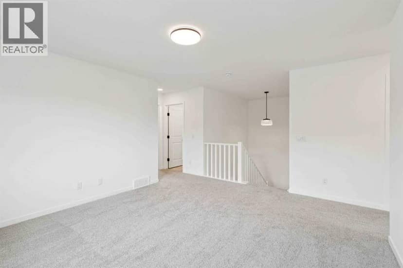 1030 Bayview Crescent SW — photo 28 of 38