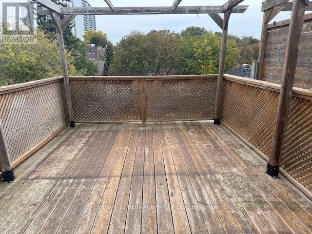 16 Sparkhall Avenue — photo 21 of 21