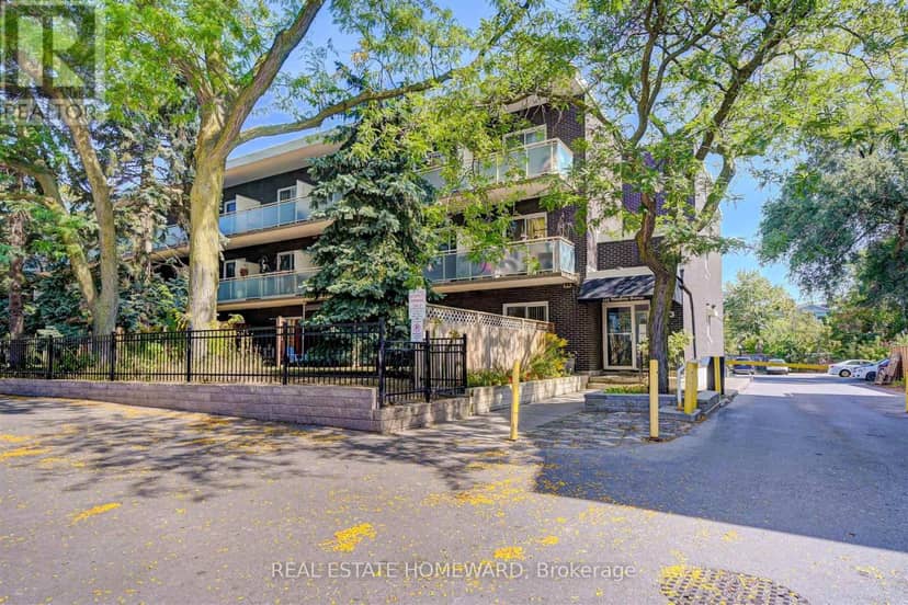 322 - 123 Woodbine Avenue, Toronto