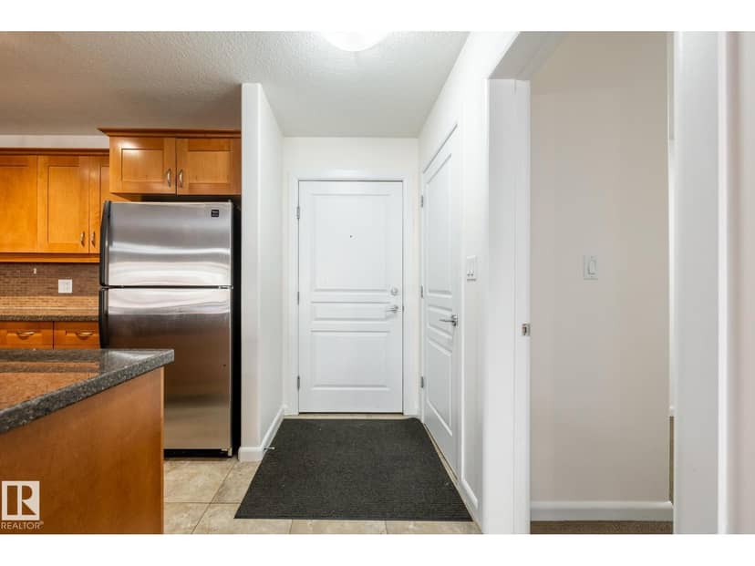 #207 400 Palisades Wy — photo 20 of 28