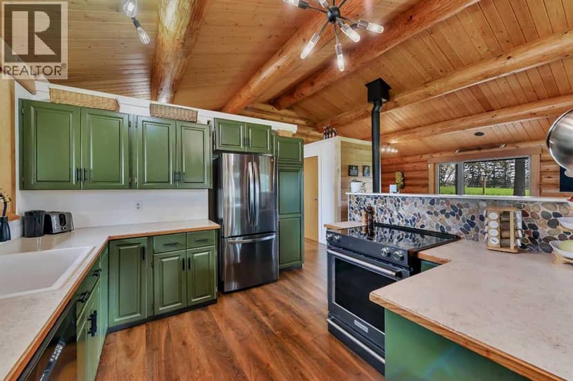 40419 AB-20 Highway — photo 13 of 40