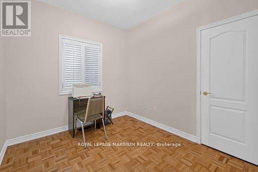 62 Diploma Avenue — photo 26 of 36