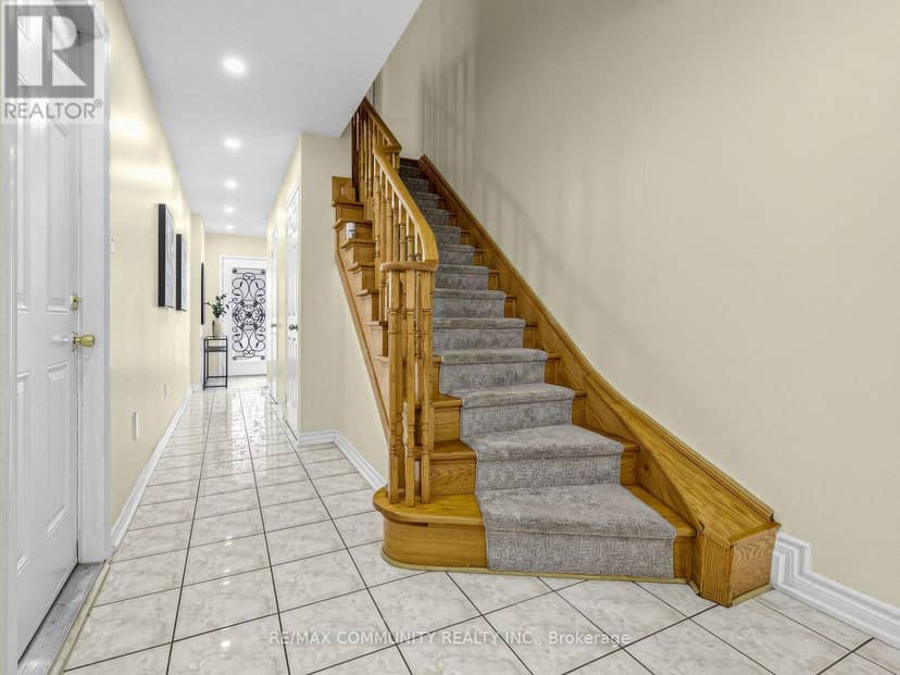 117 Tara Crescent — photo 16 of 34