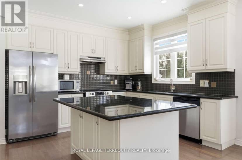 10 Culham Trail — photo 11 of 40