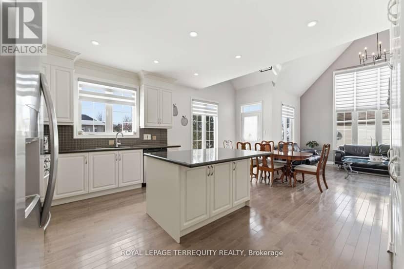 10 Culham Trail, Wasaga Beach, photo 8