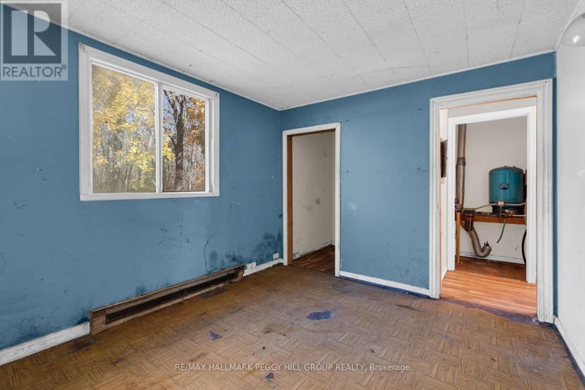 4260 Lakeview Drive — photo 11 of 14